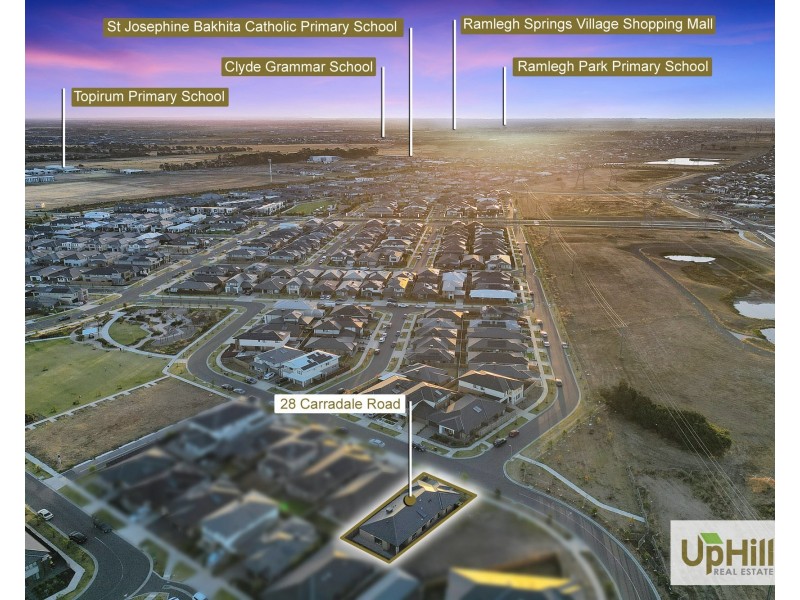 28 Carradale Road, Clyde North VIC 3978