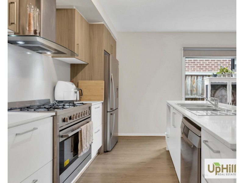 85 Castillo Avenue, Clyde North VIC 3978