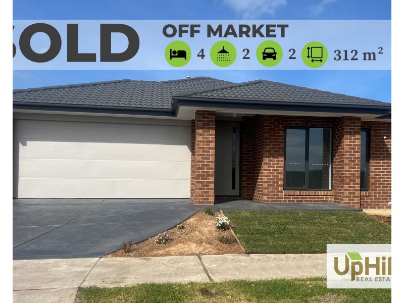 137 Tongs Boulevard, Clyde VIC 3978