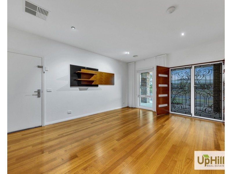 62 Ferrari Drive, Cranbourne East VIC 3977