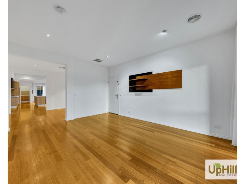 62 Ferrari Drive, Cranbourne East VIC 3977