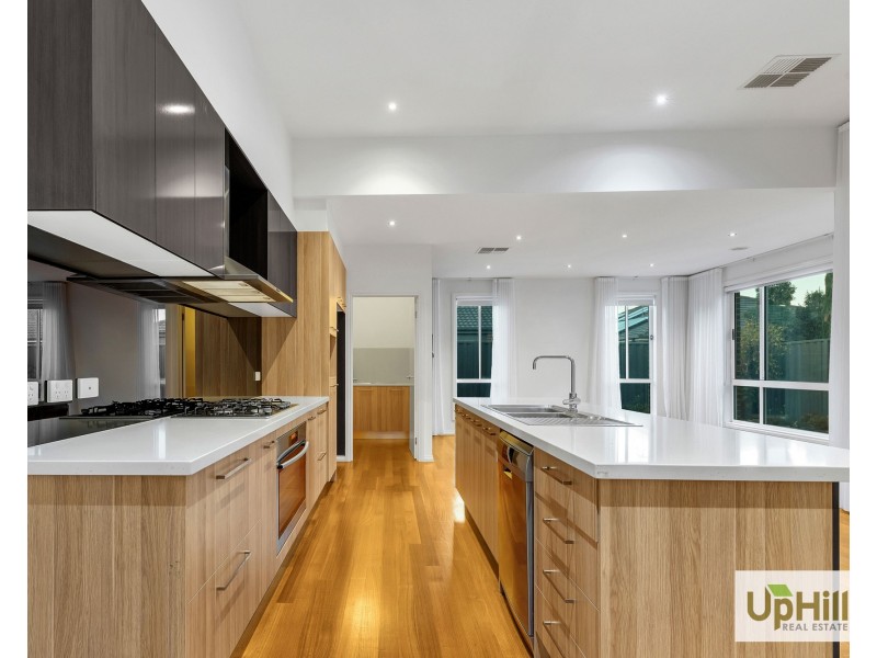 62 Ferrari Drive, Cranbourne East VIC 3977