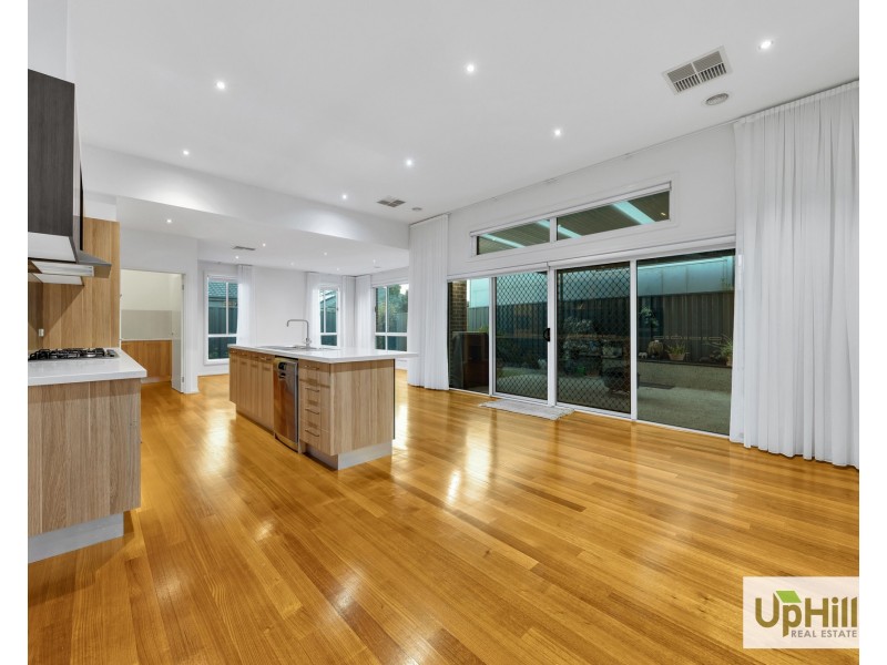 62 Ferrari Drive, Cranbourne East VIC 3977