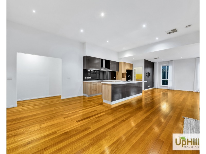 62 Ferrari Drive, Cranbourne East VIC 3977