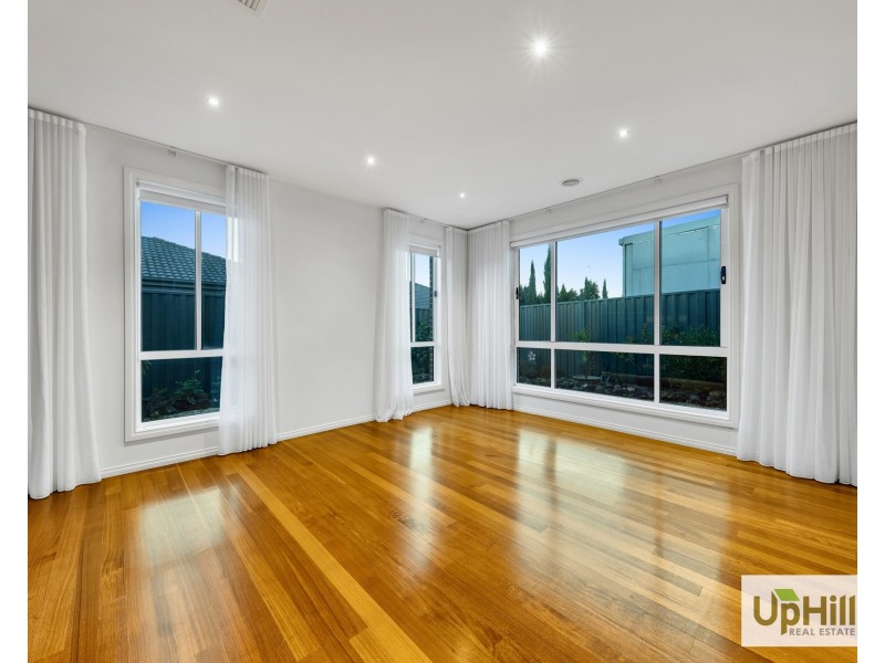 62 Ferrari Drive, Cranbourne East VIC 3977