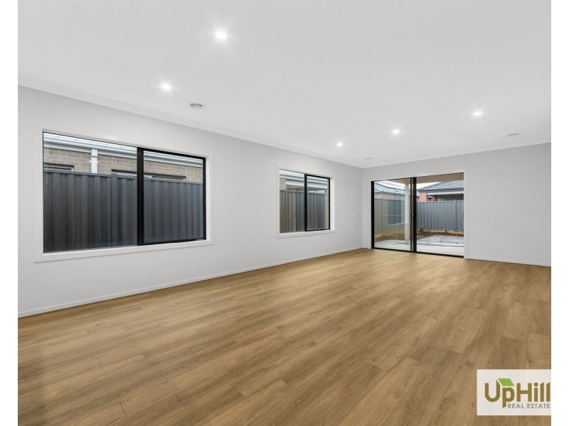 2 Colca Road, Clyde VIC 3978