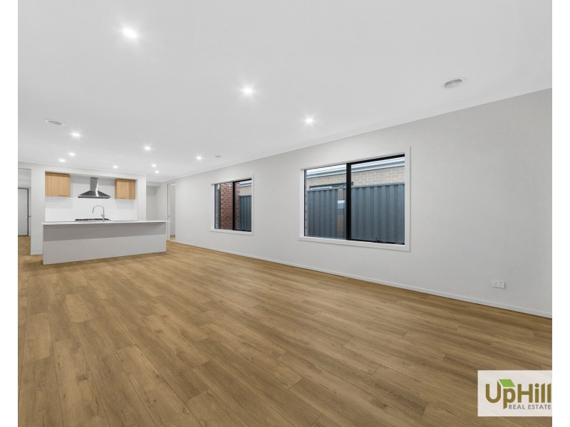 2 Colca Road, Clyde VIC 3978