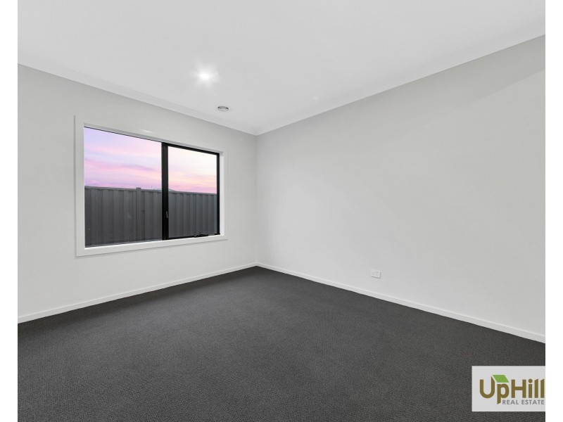 2 Colca Road, Clyde VIC 3978