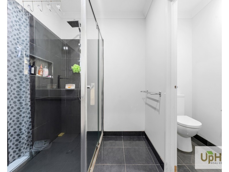 33 Westbourne street, Clyde North VIC 3978