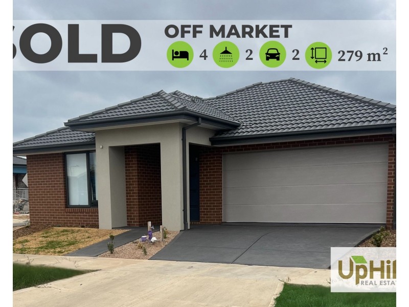 1 Ambition Way, Clyde North VIC 3978