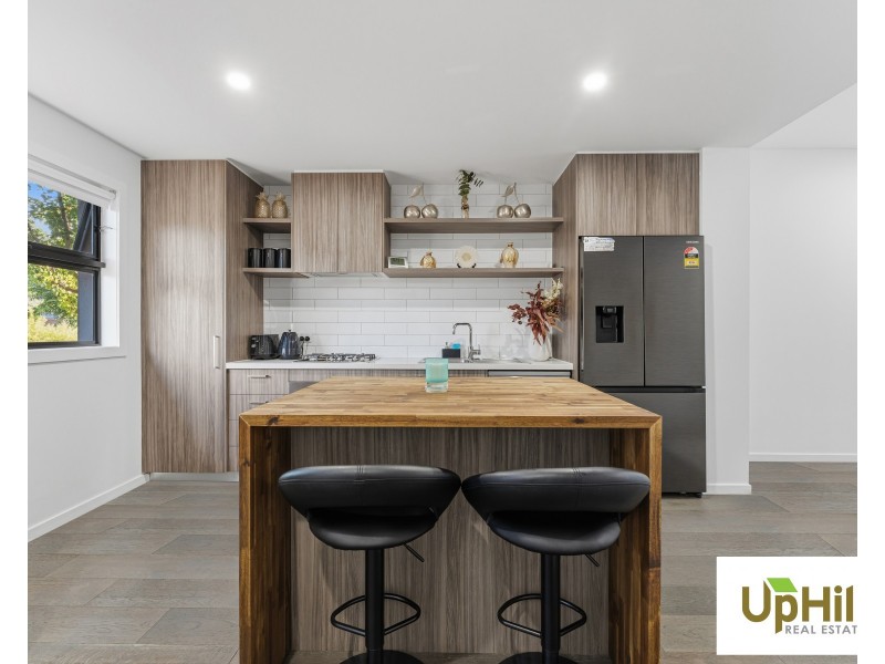 35 Villager Street, Cranbourne East VIC 3977