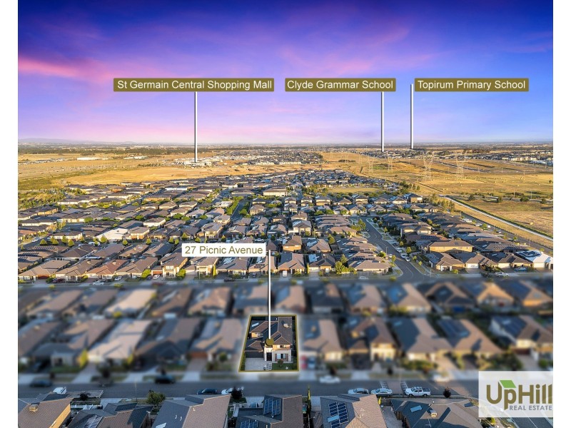 27 Picnic Avenue, Clyde North VIC 3978