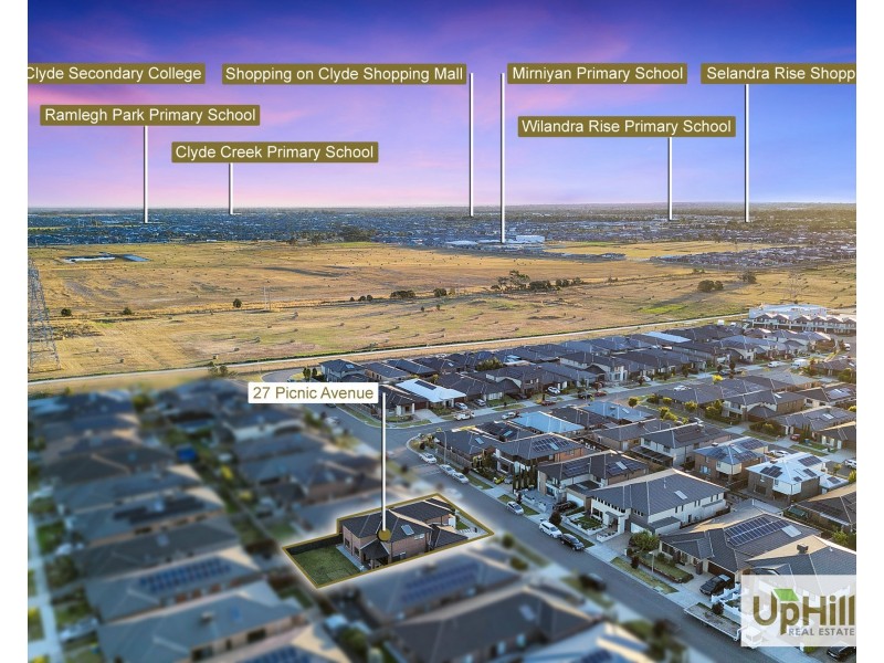 27 Picnic Avenue, Clyde North VIC 3978