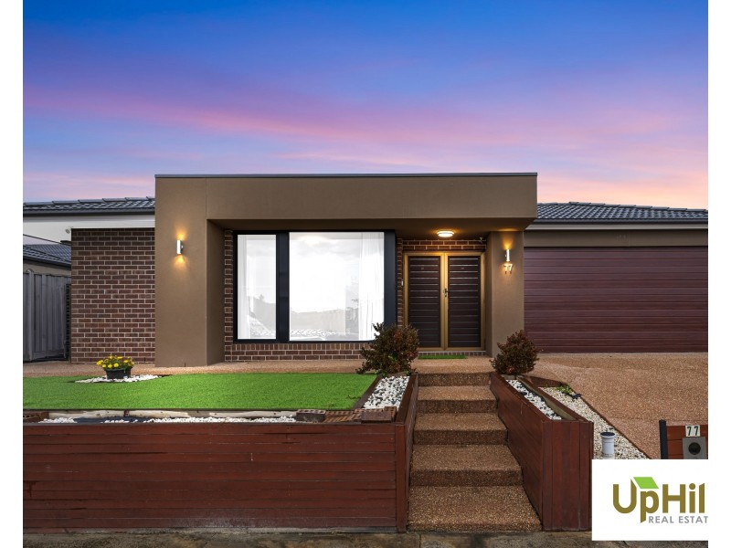 77 Everard avenue, Clyde North VIC 3978