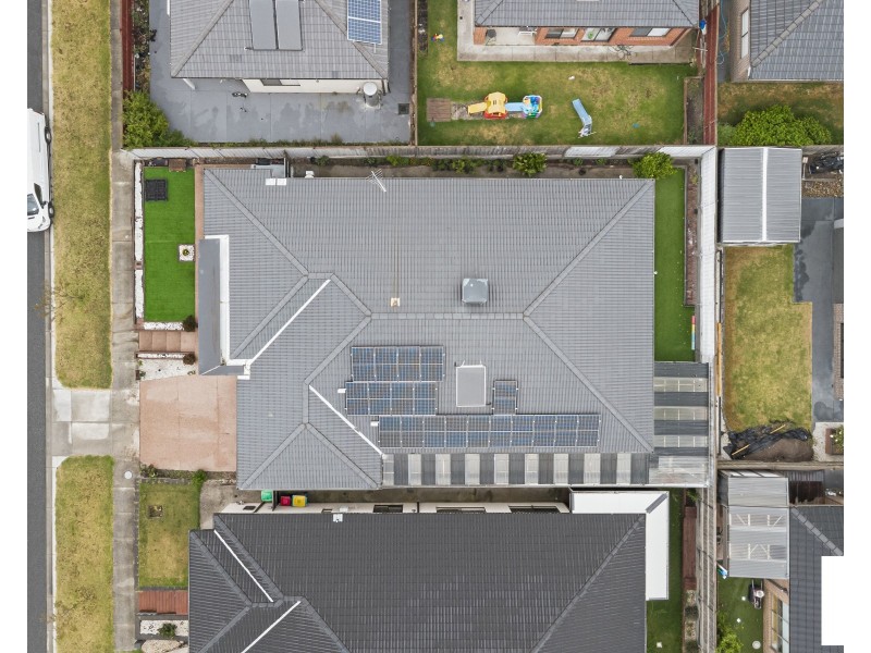 77 Everard avenue, Clyde North VIC 3978