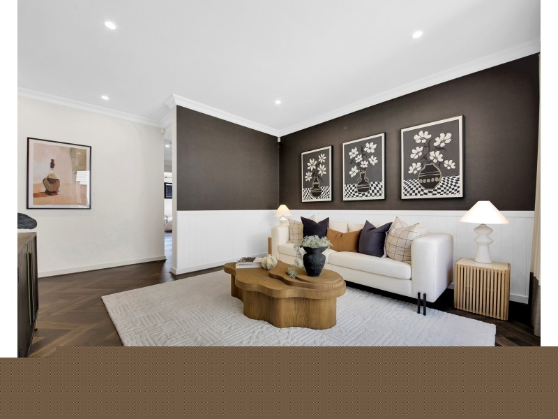 6 Babcock Street, Clyde North VIC 3978