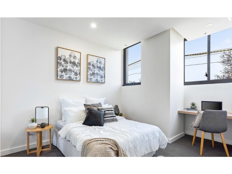 10 PRINCES STREET, Caulfield North VIC 3161