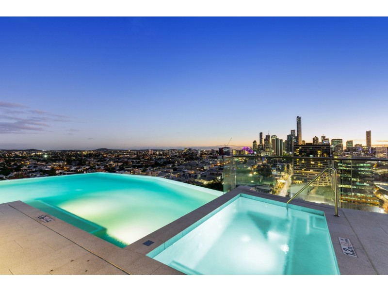 C902/7 Chester Street, Newstead QLD 4006