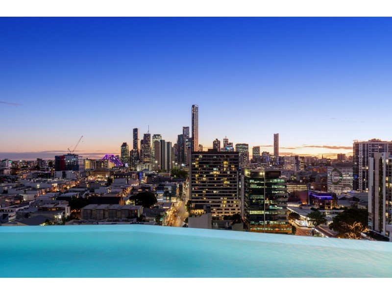 E706/7 Chester Street, Newstead QLD 4006