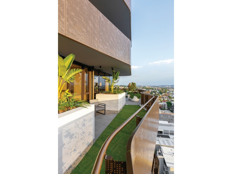 C1803 Penthouse/7 Chester Street, Newstead QLD 4006