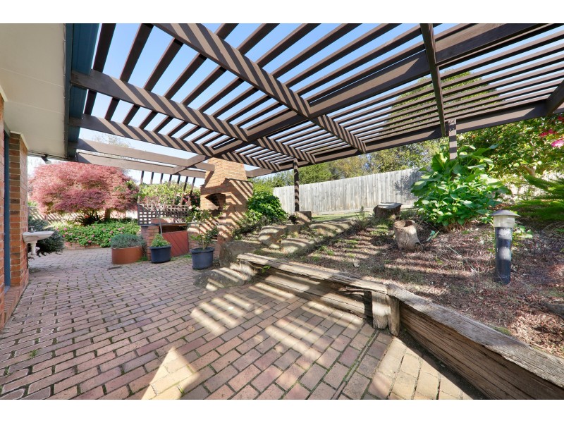 11 COLERIDGE COURT, Templestowe VIC 3106