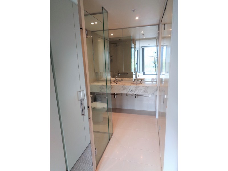 325/1 Freshwater Place, Southbank VIC 3006