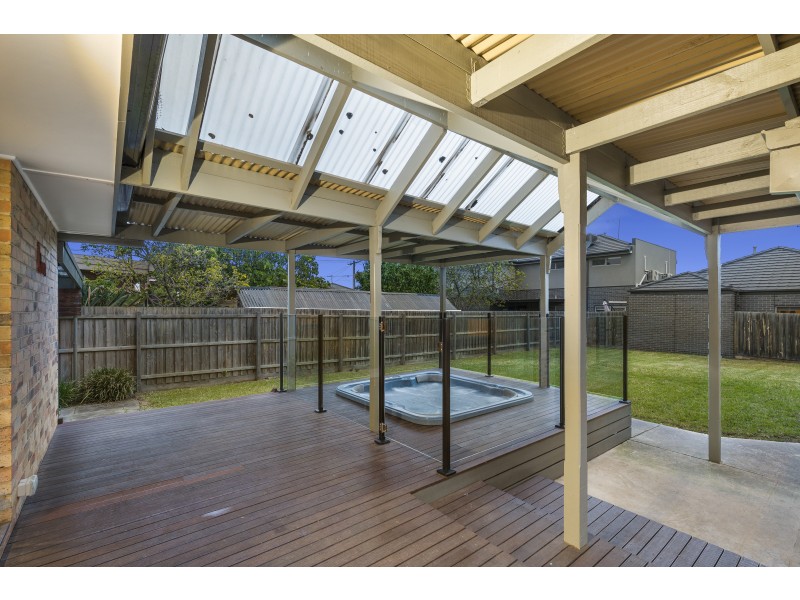 35 WREN STREET, Altona VIC 3018