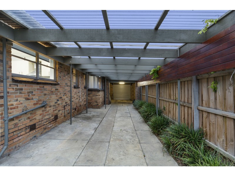 35 WREN STREET, Altona VIC 3018