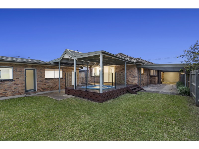 35 WREN STREET, Altona VIC 3018