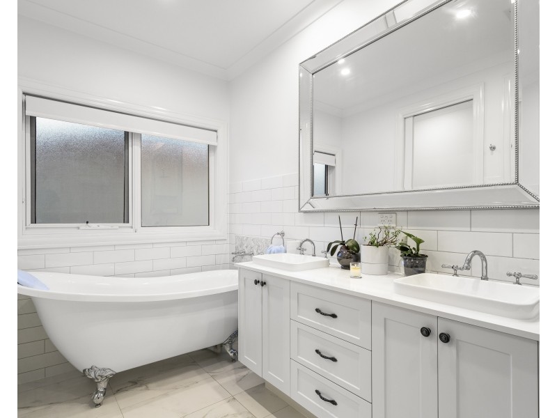 23 CIVIC PARADE, Seaholme VIC 3018