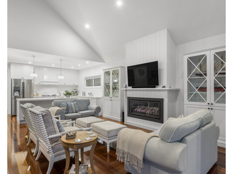 23 CIVIC PARADE, Seaholme VIC 3018
