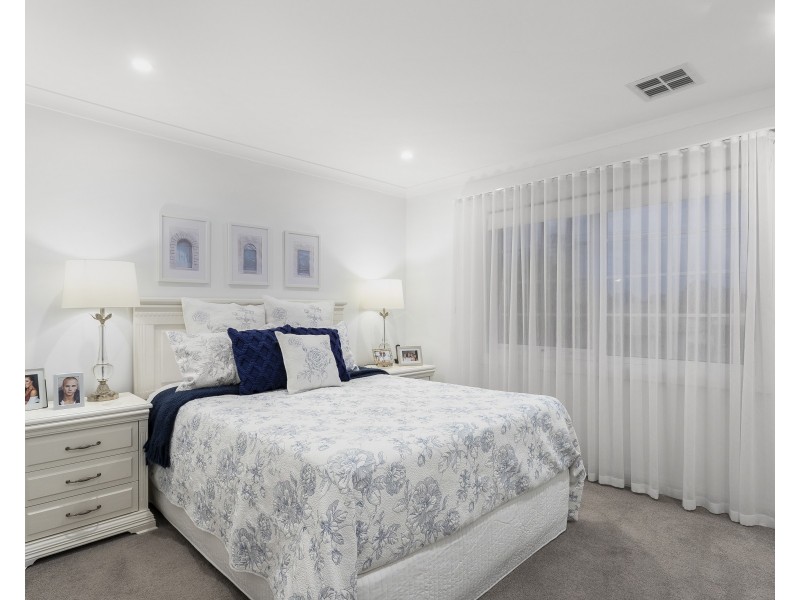 23 CIVIC PARADE, Seaholme VIC 3018