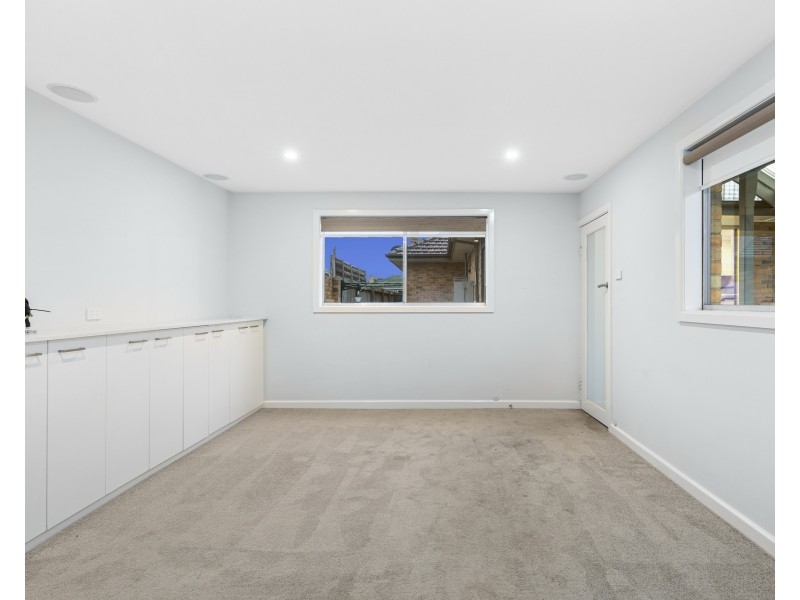 35 WREN STREET, Altona VIC 3018