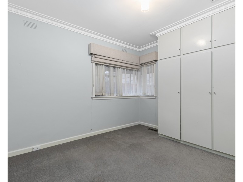 35 WREN STREET, Altona VIC 3018