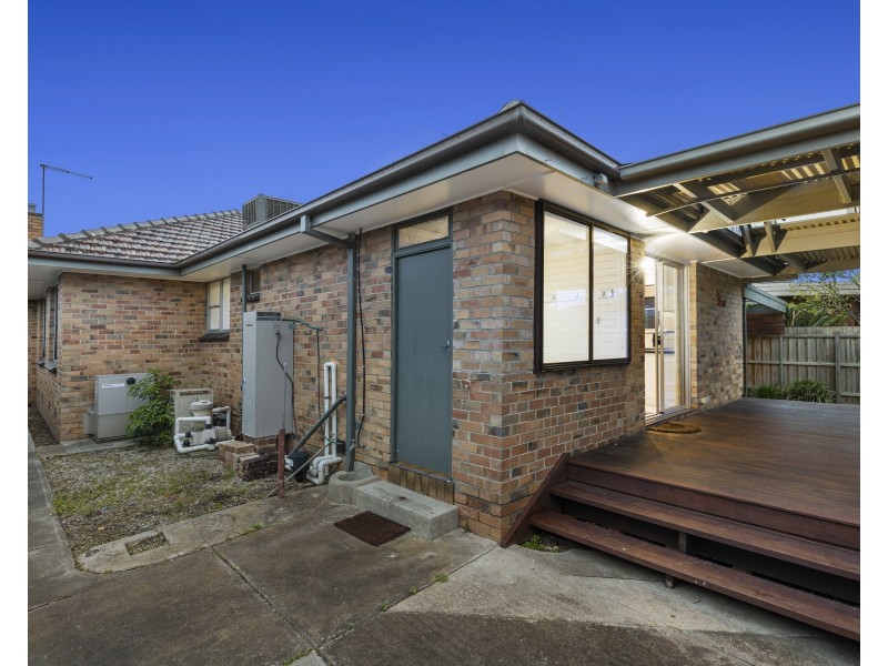 35 WREN STREET, Altona VIC 3018