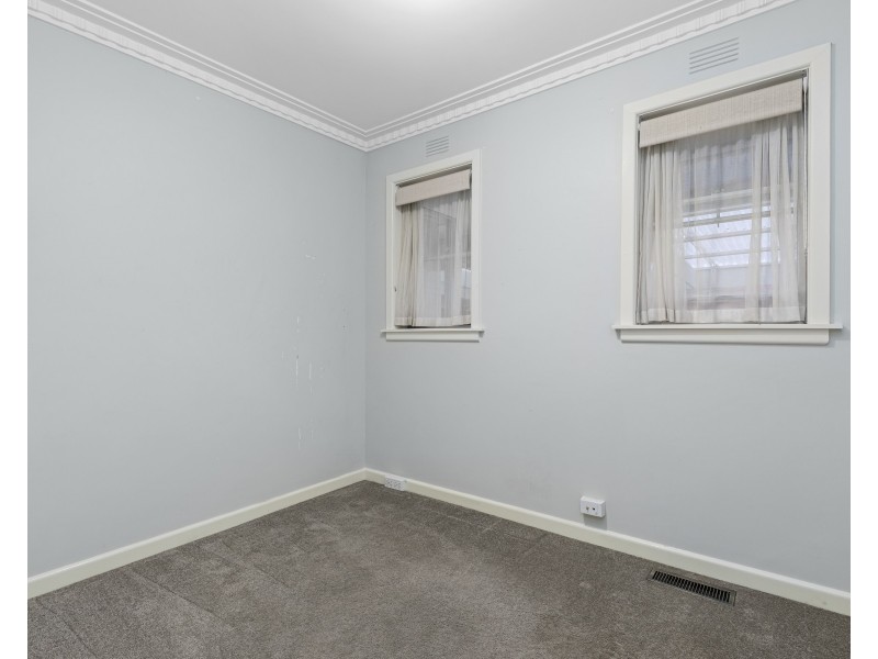 35 WREN STREET, Altona VIC 3018
