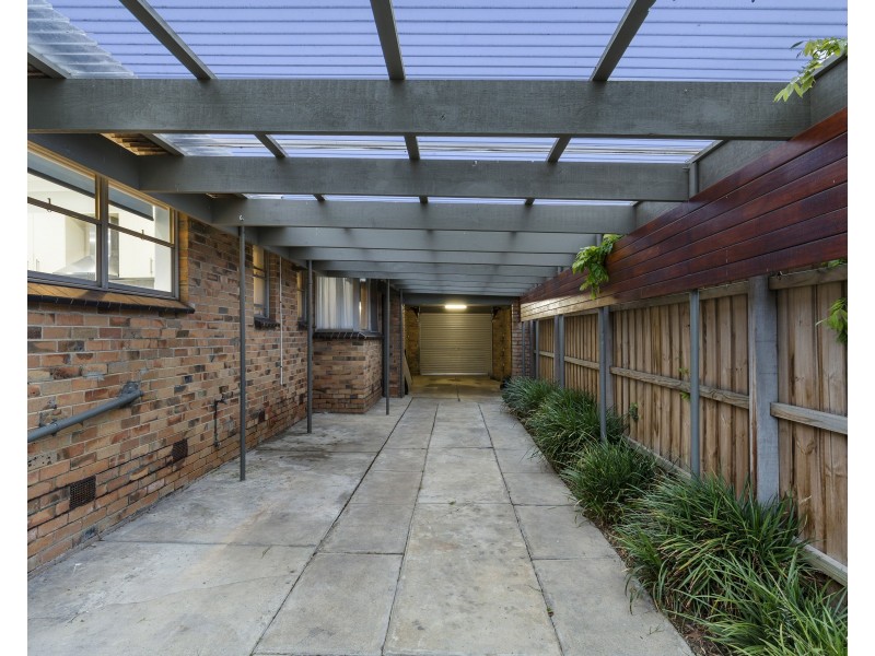 35 WREN STREET, Altona VIC 3018