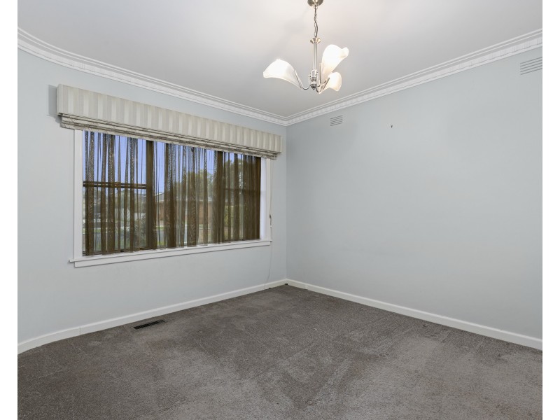 35 WREN STREET, Altona VIC 3018