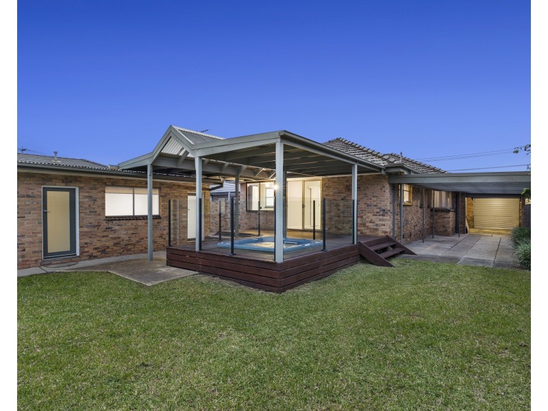 35 WREN STREET, Altona VIC 3018