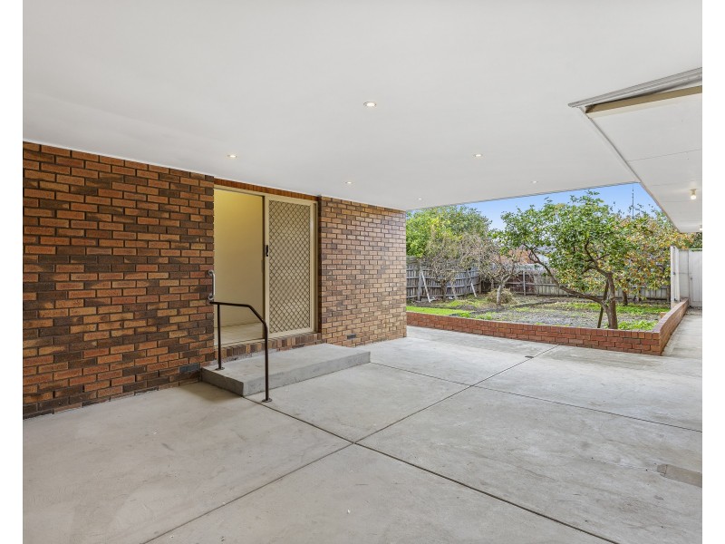34 DELPHIN AVENUE, Altona North VIC 3025
