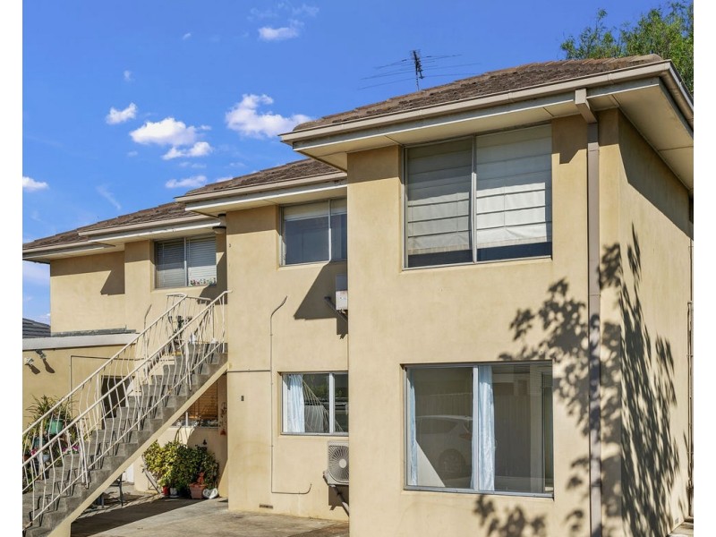 1/1 James Avenue, Seaholme VIC 3018