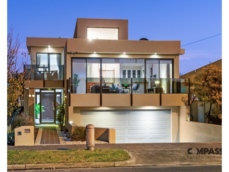 12 Blyth Street, Altona VIC 3018