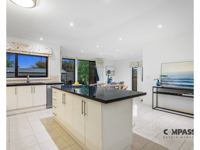 12 Blyth Street, Altona VIC 3018