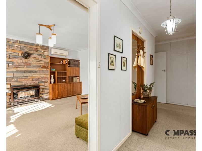 6 ILUKA COURT, Altona VIC 3018