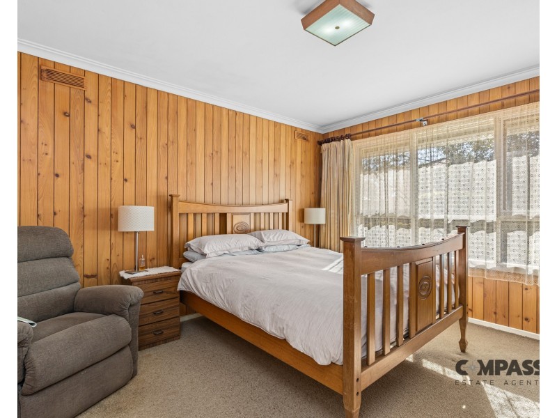 6 ILUKA COURT, Altona VIC 3018