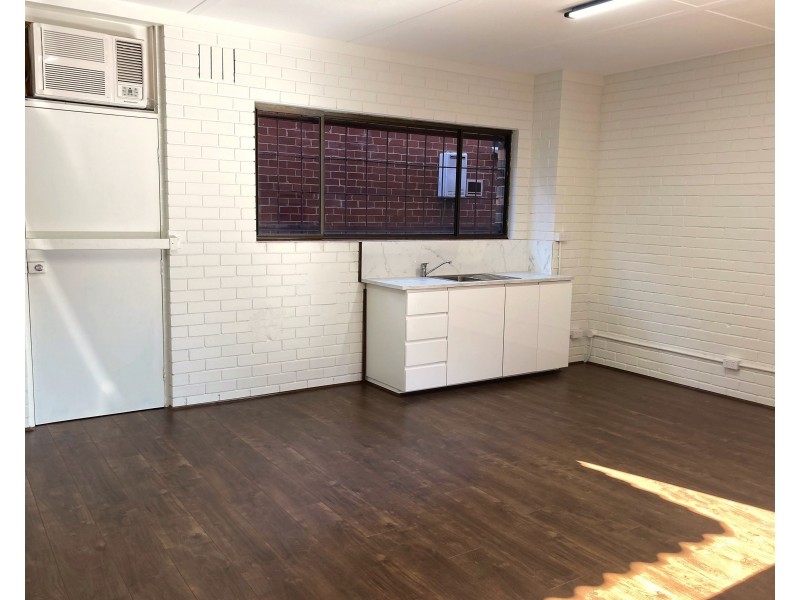 2 Edwards Arcade, Altona VIC 3018