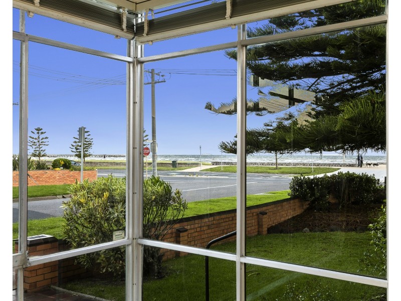 189 ESPLANADE, Altona VIC 3018