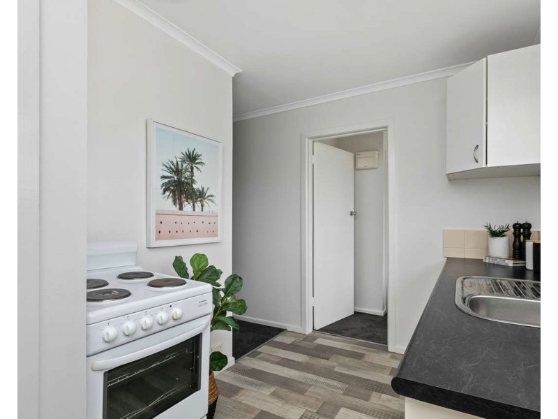 3/1 James Avenue, Seaholme VIC 3018