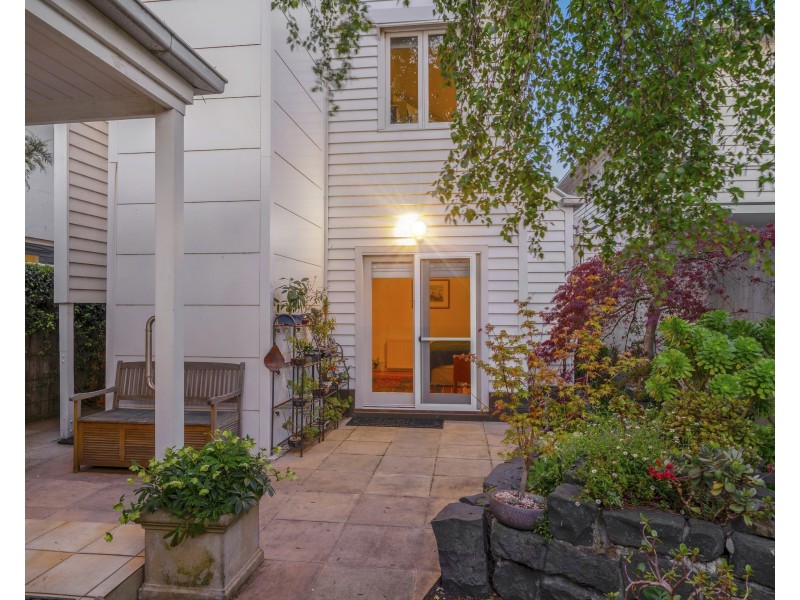 87 Dover Road, Williamstown VIC 3016