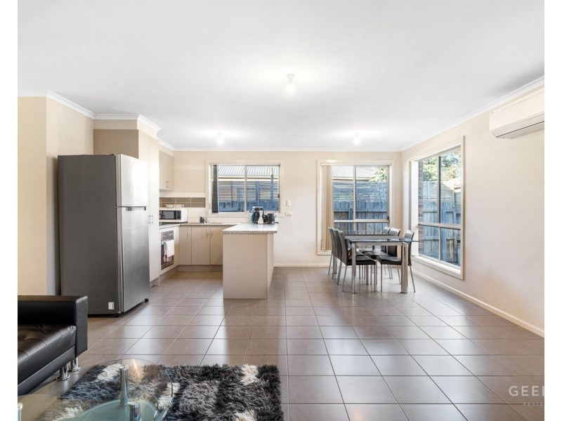2/211 Separation Street, Bell Park VIC 3215